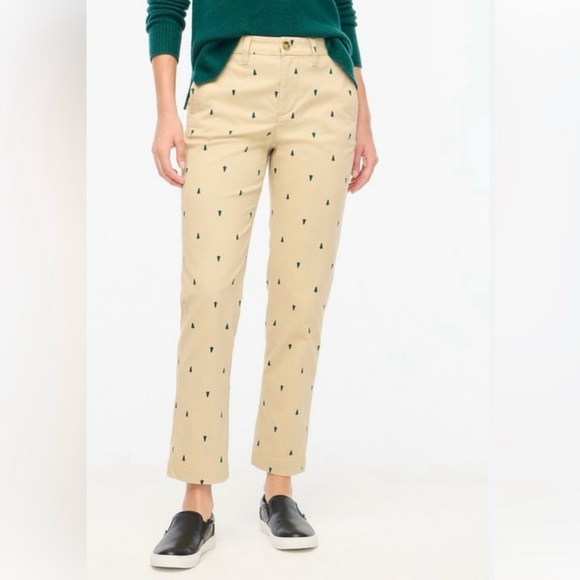 J. Crew Pants - J. Crew Tree Printed High-Rise Girlfriend Chino Pants size 8 Holiday Christmas